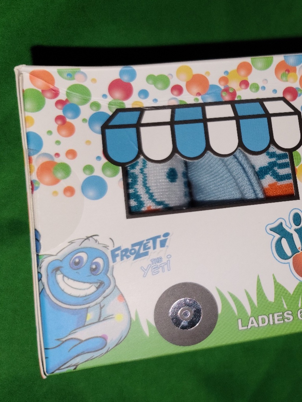 Dippin' Dots brand lady's no-show socks 6 pack size 4-10 NEW!!!!